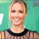 Anna Camp et 4 autres acteurs rejoignent Julie Bowen dans la srie Hysteria!