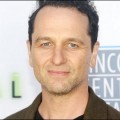 Matthew Rhys dcroche le rle principal de la srie d'Apple TV+ Widow's Bay