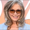 Baywatch : la m�re de Hobie Buchannon entre en sc�ne