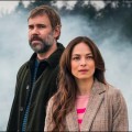 Murder in a Small Town obtient une saison 3 et accueille � cette occasion Peter Gallagher