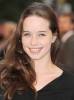 Hypnoweb Anna Popplewell : biographie, carri�re et filmographie 