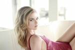 Hypnoweb Cindy Busby : biographie, carri�re et filmographie 