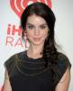 Hypnoweb Adelaide Kane  : biographie, carri�re et filmographie 