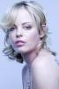 Hypnoweb Chandra West : biographie, carri�re et filmographie 