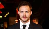 Hypnoweb Nicholas Hoult : biographie, carri�re et filmographie 