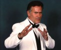 Hypnoweb Bruce Campbell : biographie, carri�re et filmographie 