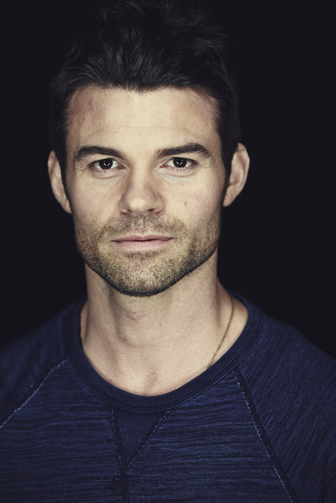 daniel gillies tour