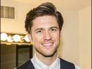 Hypnoweb Aaron Tveit : biographie, carri�re et filmographie 