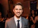 Hypnoweb Aaron Tveit : biographie, carri�re et filmographie 