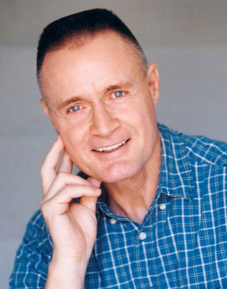 L'acteur Paul Edney