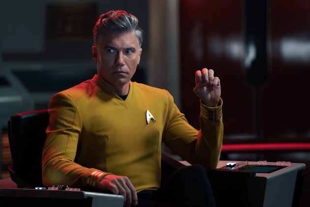 Christopher Pike (Anson Mount)