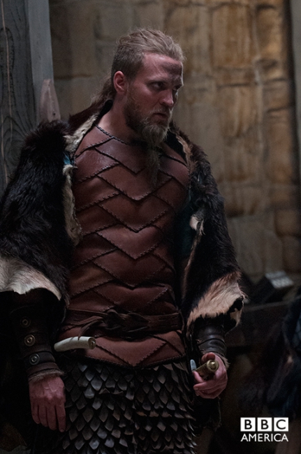 Ragnar (Tobias Santelmann)