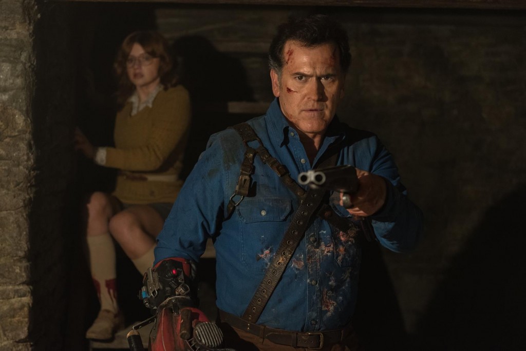 Ash Williams (Bruce Campbell) 