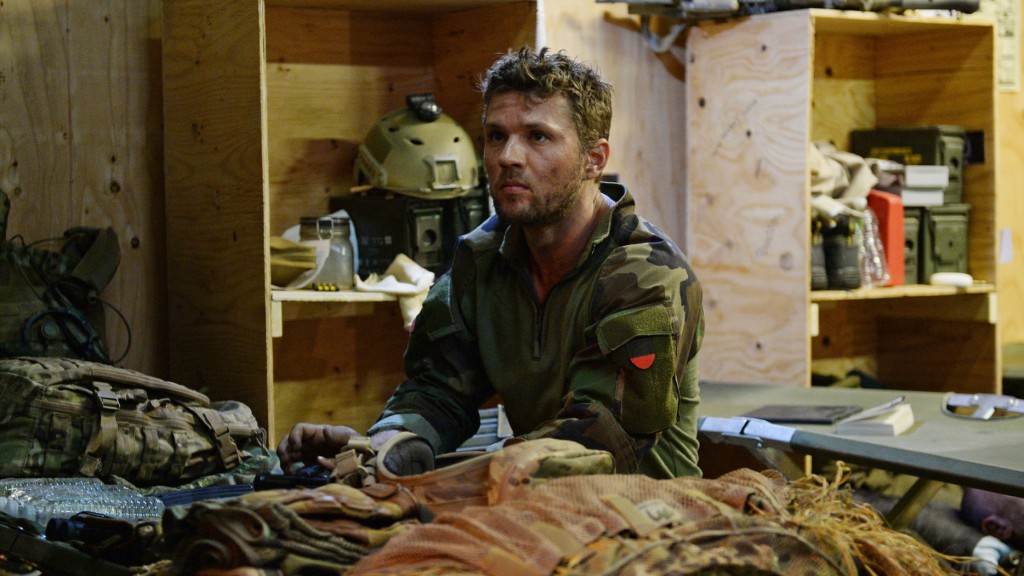Bob Lee Swagger (Ryan Philippe) dans son campement