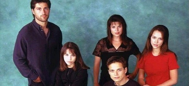 Bannire de la srie Party of Five