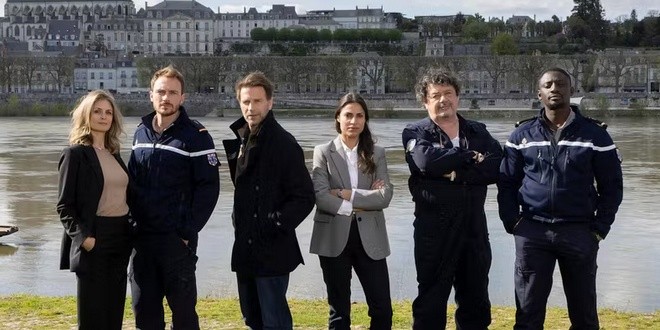 Bannière de la série Brigade du fleuve