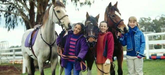 Bannire de la srie The Saddle Club