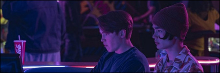 Banni&egrave;re Heartstopper - Nick et Tao au bowling