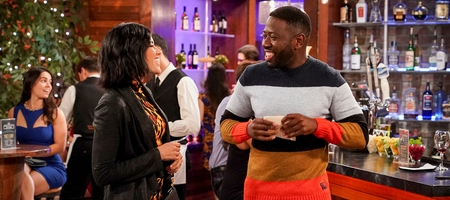 Malcolm est &agrave; un Rendez-vous avec Sofia, une coll&egrave;gue de Gemma