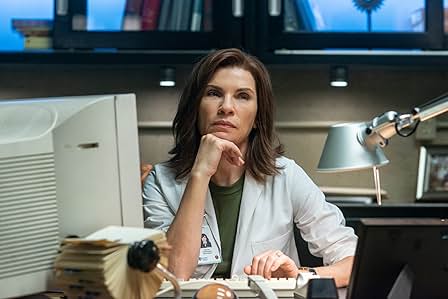 Julianna Margulies dans le r�le de Dr Nancy Jaax dans The Hot Zone