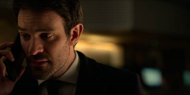 Adam Lawrence (Charlie Cox) dans En tratre / Treason.