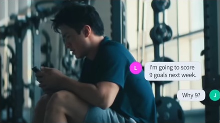 Shane interrompt sa s&eacute;ance de sport pour r&eacute;pondre &agrave; Lily