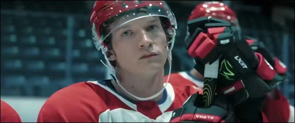 Ilya Rozanov, joueur de hockey des Boston Raiders dans la s&eacute;rie Heated Rivalry