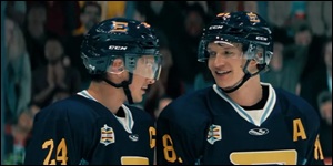 Shane Hollander et Ilya Rozanov jouent dans la même équipe au All-Star Game