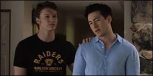 Shane Hollander avoue à ses parents qu'il aime Ilya Rozabonv