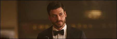 Scott Hunter (Fran&ccedil;ois Arnaud) dans l'&eacute;pisode 1x03 de Heated Rivalry