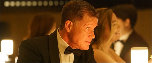 David Hollander, le p&egrave;re de Shane et mari de Yuna dans la s&eacute;rie Heated Rivalry