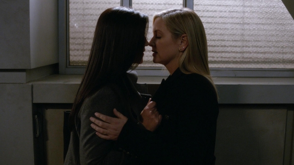 Grey's Anatomy Lexie And Mark First Kiss