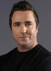 Paul McGillion