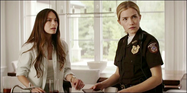 Reacher series Kristin Kreuk Willa Fitzgerald