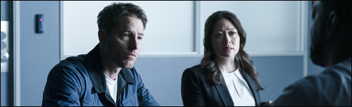 Tracker - 1.05 - Colter Shaw (Justin Hartley) et Reenie Green (Fiona Rene) rendent visite à un prisonnier